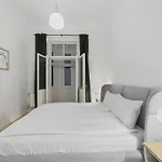 M9 Centre By Bnbverit Appartement