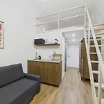 M9 Centre - 7 Min To Old Town Apartment *