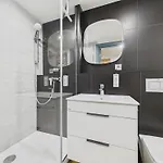 M9 Centre - 7 Min To Old Town