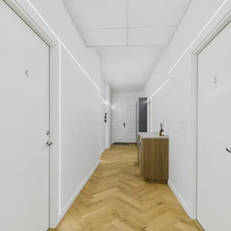 M9 Downtown By Bnbverit * Ρίγα