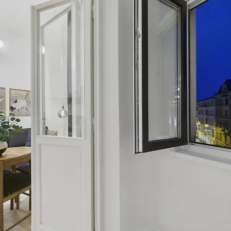 M9 Downtown By Bnbverit Riga