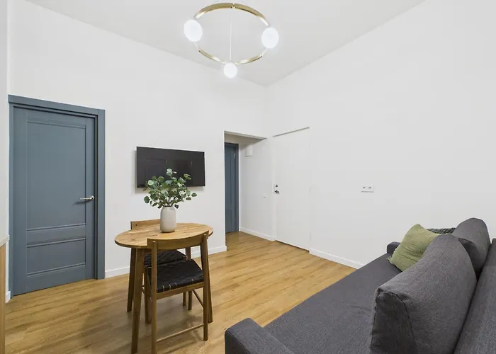 Apartment M9 Downtown By Bnbverit *