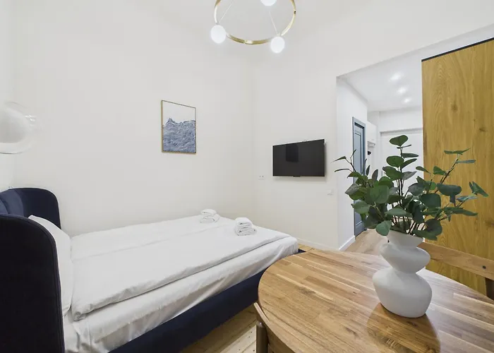 M9 Downtown By Bnbverit Apartment