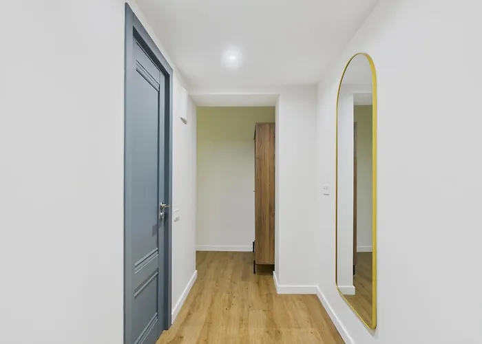 Apartment M9 Downtown By Bnbverit *