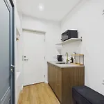 M9 Centre - 7 Min To Old Town